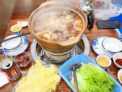 -威邵鸡煲(西华路总店)