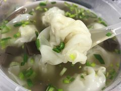 -小董骨汤馄饨店(通扬路店)
