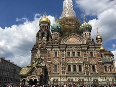 -滴血救世主教堂