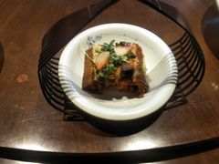 -东口码头·烧鸽子·鱼头泡饼·地方菜(金鹰悦城店)