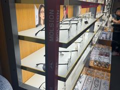 -优医视平价眼镜蔡司依视路折扣工厂店(十里堡店)