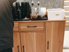 -贯一台湾牛肉面(八一七中路店)