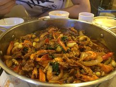 海鲜2肥肠牛肉加素食豆品2-黄记煌三汁焖锅(悦方IDmall店)