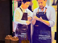 -瑞幸咖啡(新兴广场店)