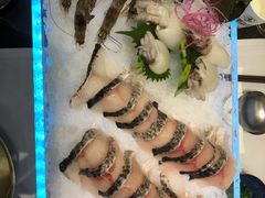 -红鼎豆捞·非遗鲍皇汤火锅(宝丰路店)