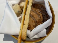 -Erman岩烧牛排(虹桥南丰城店)
