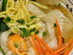 -长人馄饨铺(解放街店)