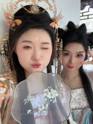 -一揽芳华汉服旗袍体验馆(拙政园店)