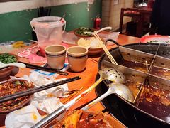 -周小明火锅(黑金冠社区店)