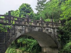 -凤栖山