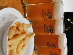 -兰特伯爵西餐厅·啤酒屋(方庄店)