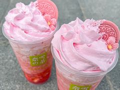 -奈雪的茶(M+世纪都会广场店)