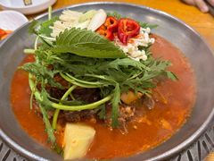 -喇喇排骨火锅·传统韩式脊骨汤(望京西园总店)