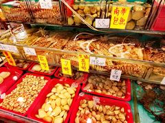 自助取餐区-鲜入围煮花胶鸡海鲜火锅