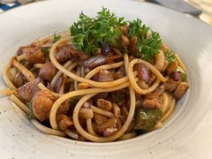 -Rabbit Cafe私房西餐甜点咖啡(栖霞路店)