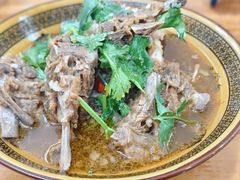羊骨头-老袁炒年糕(富豪路店)