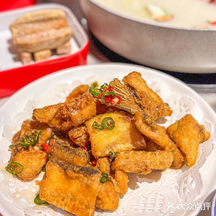 在北京也能找到好吃到无语的毋米粥火锅啦!