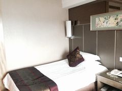 -南京双门楼宾馆(盐仓桥地铁站阅江楼店)