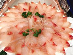 -圣罗巴甄选自助(麦凯乐店)