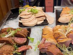 -亚龙湾希尔顿自助餐厅·海鲜·烧烤·沙滩BBQ·现场乐队