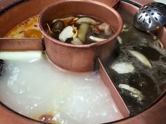 -滇釜火锅·能喝汤的火锅(车公庄店)