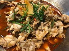 -昱龙大盆牛蛙馆(三兴街总店)