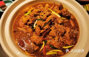 Fatty Intestine and Chicken Leg Hot Pot