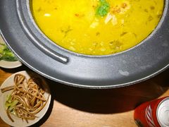 -九锅一堂酸菜鱼(新南凯德直营店)