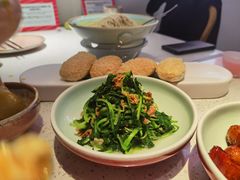 邹山腐皮鸡毛菜-竹外桃花·江南小酒馆(SKP·S店)