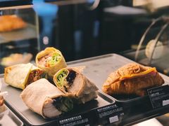 -星巴克(广州中华广场B1层店)
