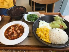 -海盗虾饭·剥好的小龙虾饭(SOHO尚都店)