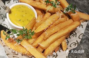 Honey Mustard Cheese Fries