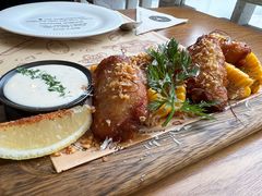 -Mark&Mars Restaurant