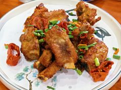 -峡谷农家乐饭店