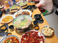 -川堂风·跷脚牛肉·乐山爆炒(宝山日月光店)