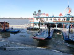 -人民防洪胜利纪念塔