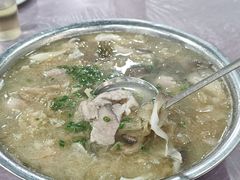 川汤肉-卢六川汤肉(南方花园店)