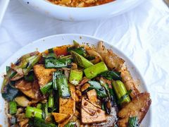 -华光驿站私房菜·黑金冠