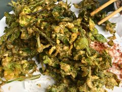 炸花椒芽-姥家大锅台水库渔家