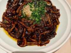 -八府香鸭·啫啫煲(华山路店)