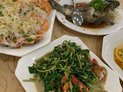 -双月饭店·20年老字号(新村店)