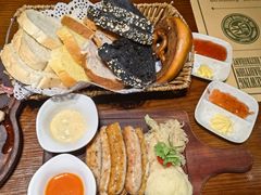 -马迭尔德式西餐精酿啤酒屋(中央大街店)