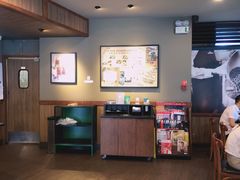 大堂-星巴克(保定万博广场店)