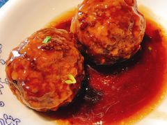 咸蛋黄狮子头-梅飞酒家(桑园路店)