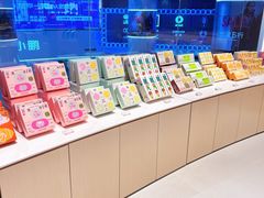-好利来(上海长宁龙之梦店)