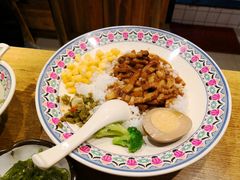 -鑫花溪牛肉米粉(人民广场店)