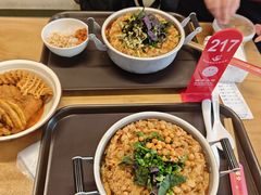 -丽丽三鲜螺蛳粉(田林路店)