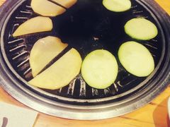 -唯成•韩国炭火烤肉 유성고기