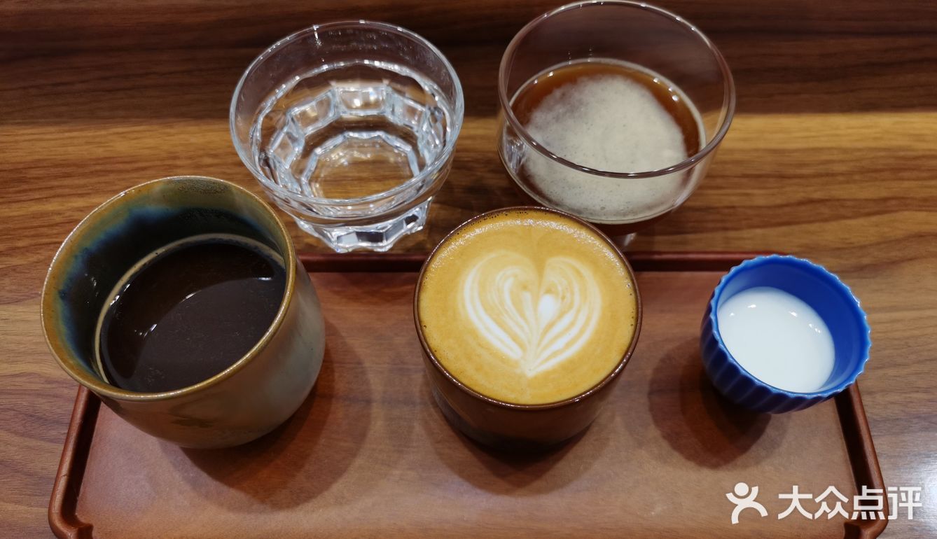 我对需要排队才能喝咖啡的体验没有兴趣
