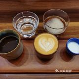 我对需要排队才能喝咖啡的体验没有兴趣